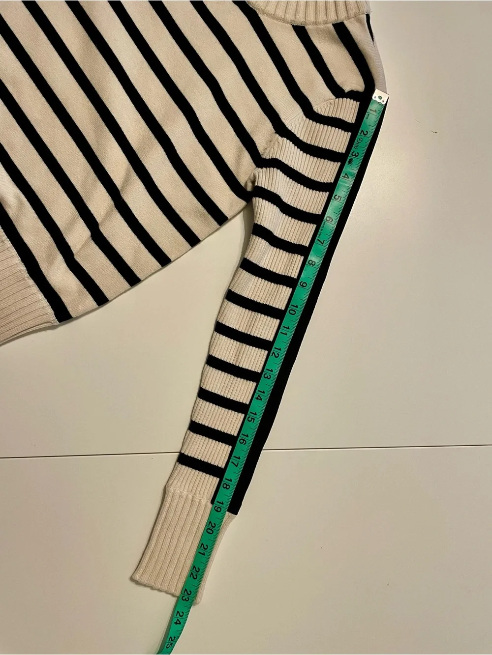Evereve Harlow Black & Ivory Striped Crewneck Sweater w Faux Suade sleeves